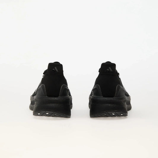 UltraBOOST 5
